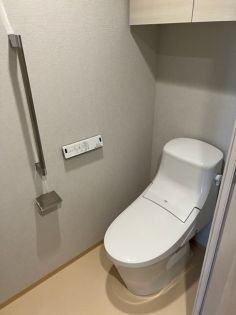 トイレ　※別部屋の参考写真です。