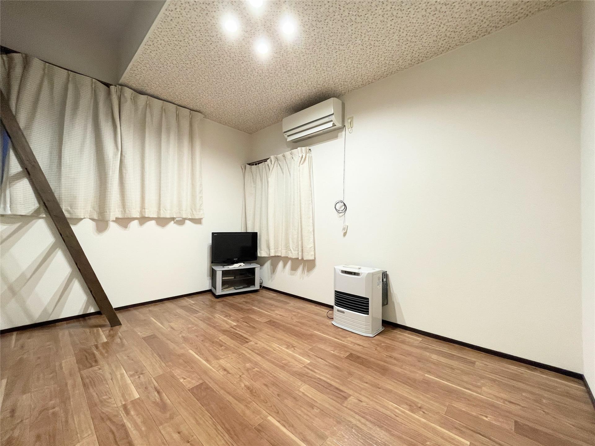 居室・リビング　居室