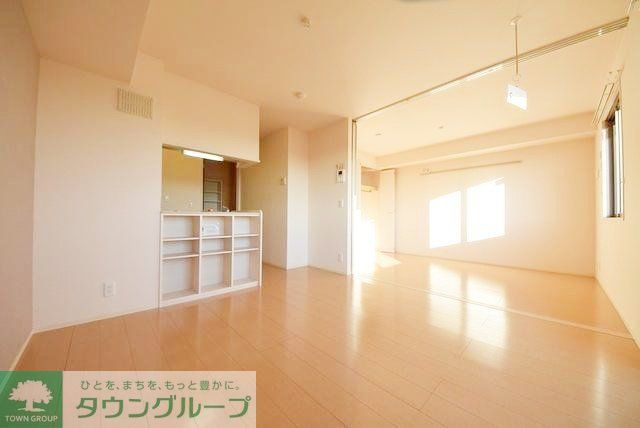 居室・リビング　お問合せはタウンハウジング蘇我店まで！※現地待合わせ相談可能