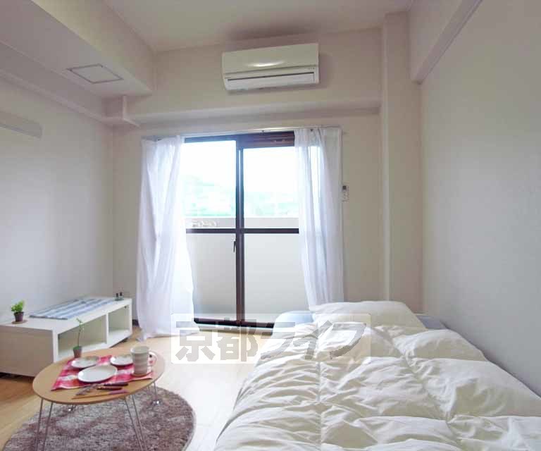 居室・リビング　綺麗なお部屋です。