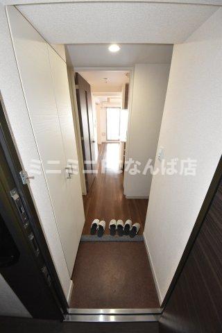 玄関　色は現状有姿です