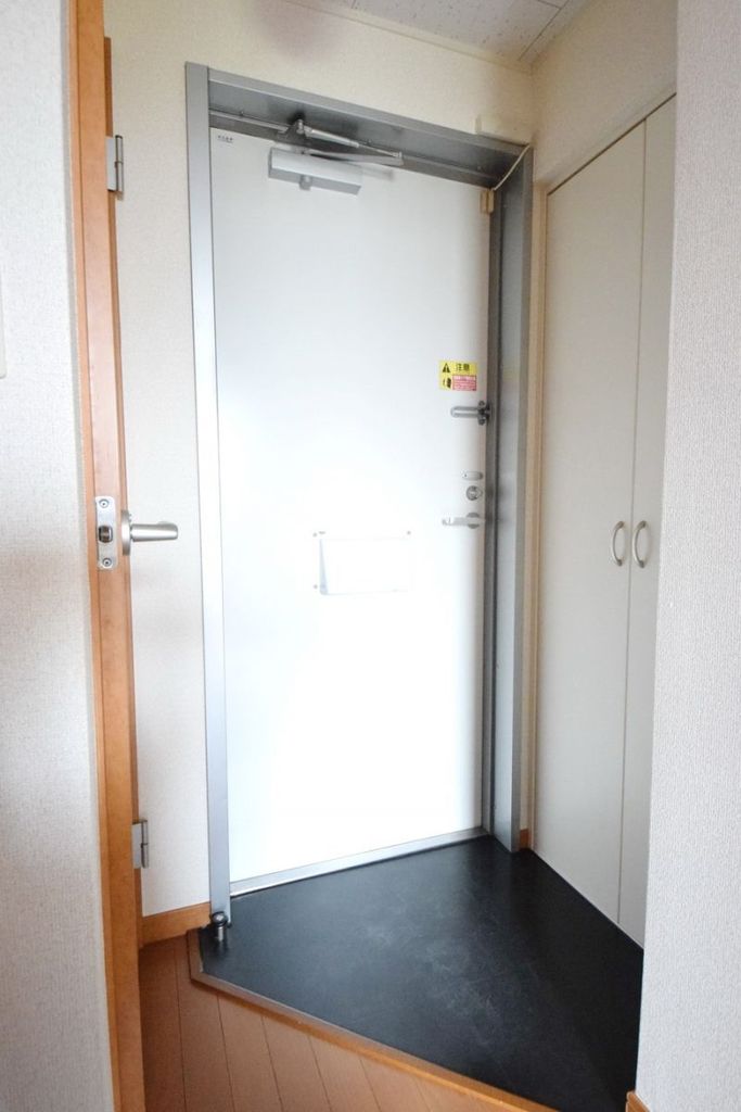 玄関　玄関