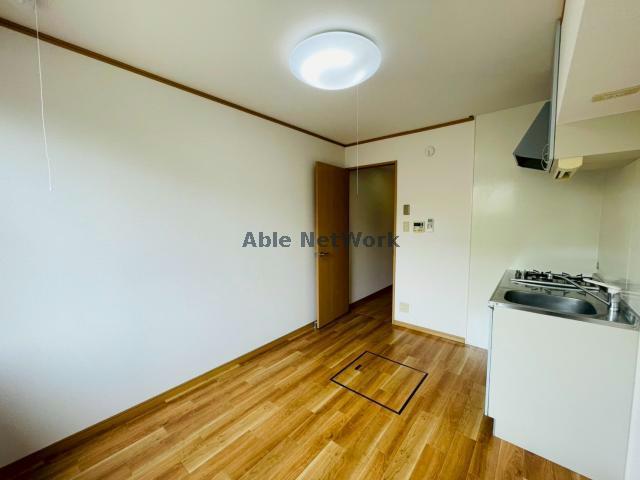 居室・リビング　別部屋参考写真