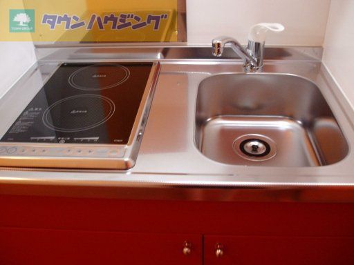 キッチン　2口電気コンロ