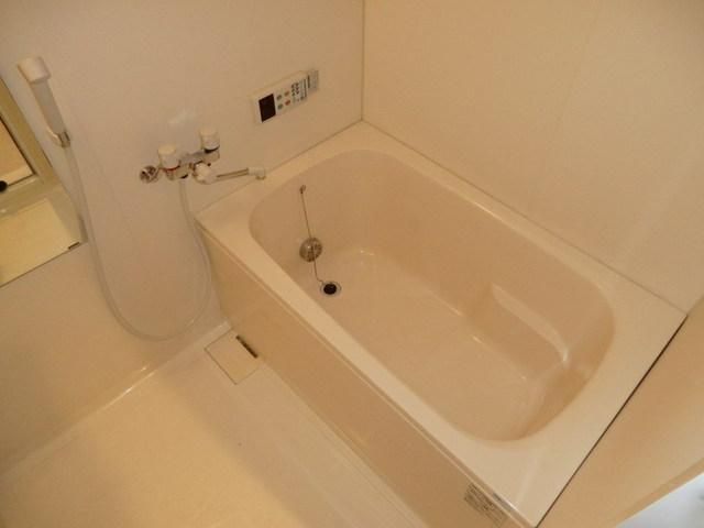 バス・シャワールーム　追い焚き機能あります