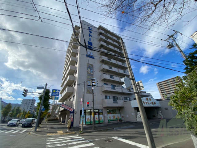 建物外観　札幌市中央区南８条西「旭山シャトー桂和」