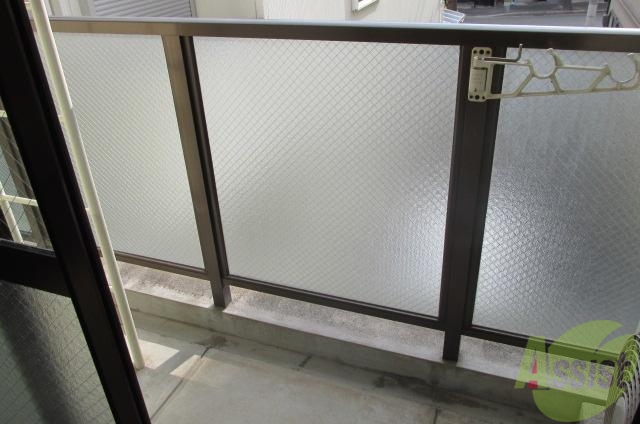 バルコニー　至って普通のバルコニーです。