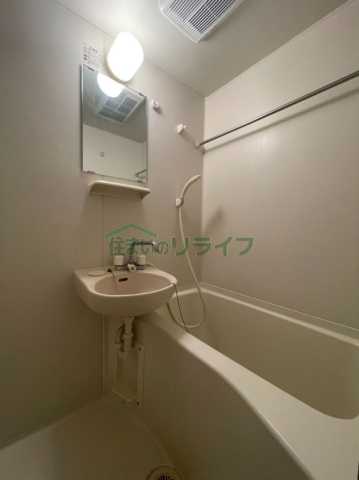 バス・シャワールーム　同じ間取り（別部屋）