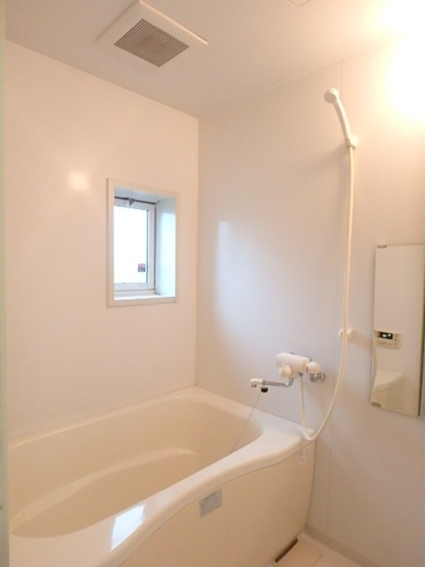 バス・シャワールーム　図面と現状に相違がある場合には現状を優先