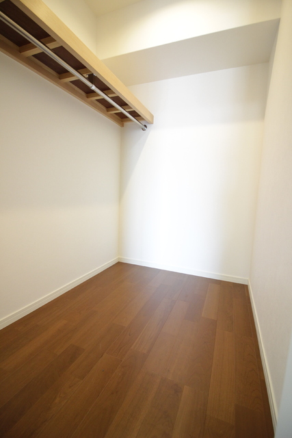 収納　ウォークインクローゼット