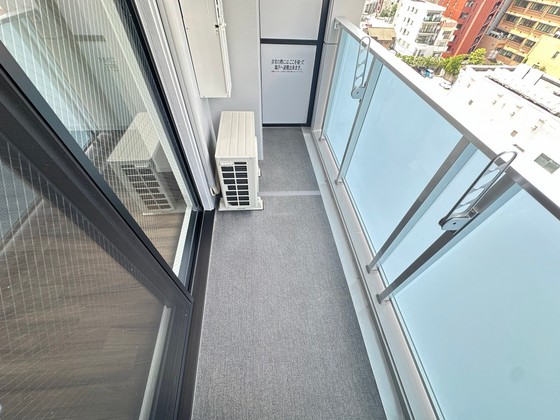 バルコニー　※別の部屋の写真です