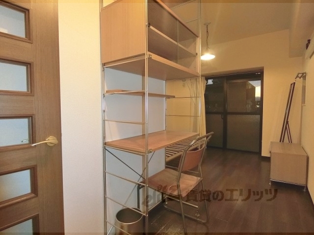 居室・リビング　洋室