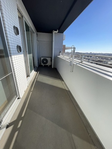 バルコニー　リビング・ダイニング側バルコニー