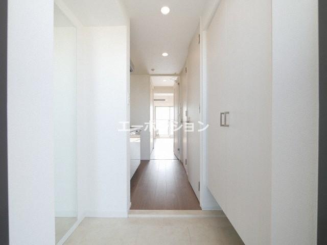 玄関　レオンコンフォート難波クレア