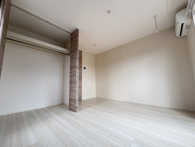 居室・リビング　他社様掲載物件もまとめてご紹介、ご案内可能です(^^)/