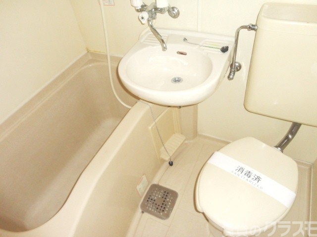 バス・シャワールーム　清潔感のある浴室♪