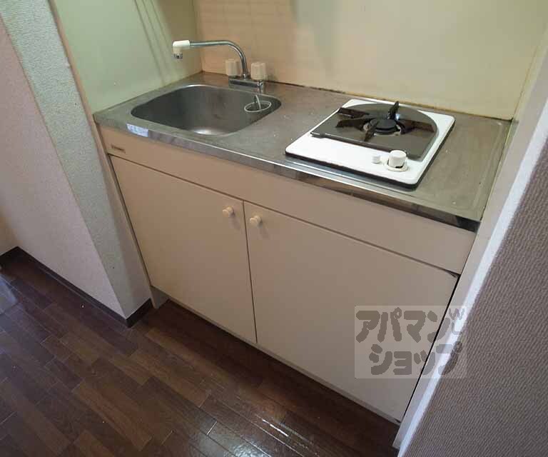 キッチン　ガスコンロ搭載のキッチンです・