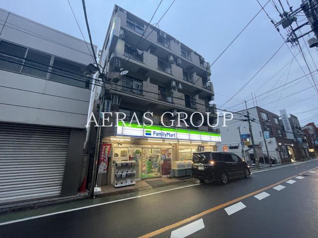 コンビニ　ファミリーマート 熊代栄町店（コンビニ）まで24m