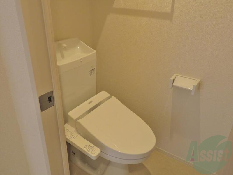 トイレ　一番落ち着く空間かもしれないですね。リラックスできそうです。