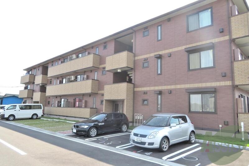 建物外観　仙台市太白区富沢「ボヌールＦ」