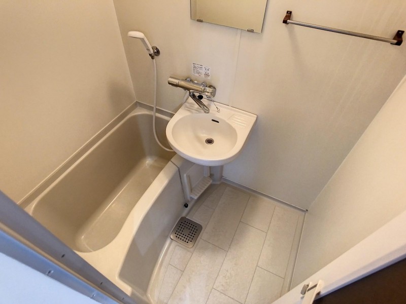 バス・シャワールーム　浴室