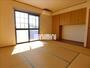 居室・リビング　８帖の和室でごろごろできます。