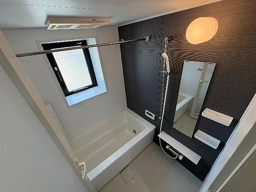 バス・シャワールーム　バスルーム