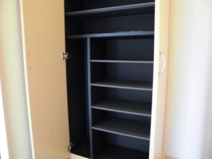 収納　シューズボックス