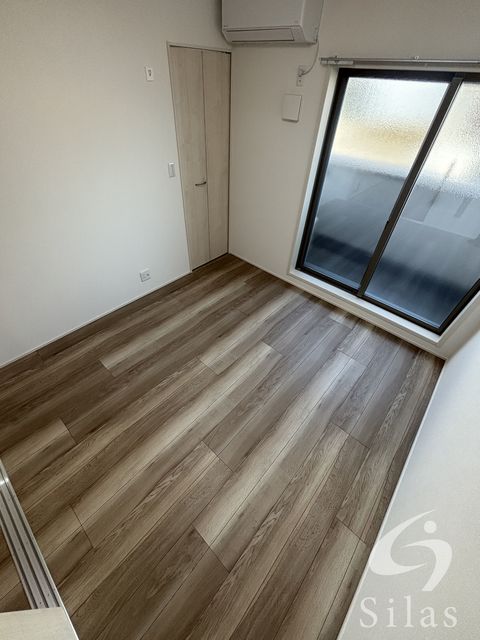 居室・リビング　同仕様