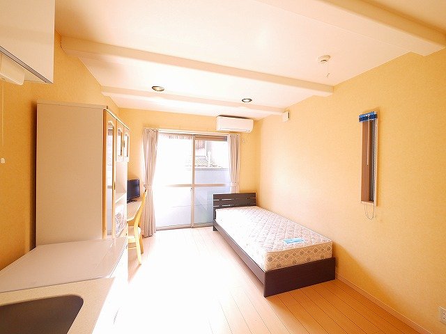 その他部屋・スペース　日当たり良好な明るいお部屋です