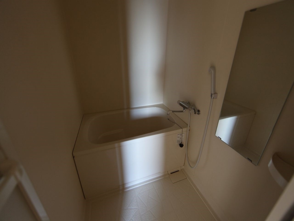 バス・シャワールーム　バスルーム（お風呂トイレ別）