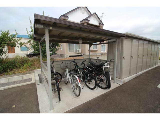 駐車場　駐車場