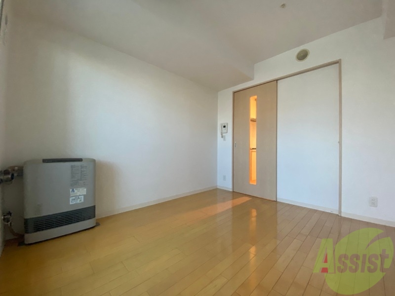 居室・リビング　広くてキレイなお部屋が広がっていて、充実した生活が送れそう。