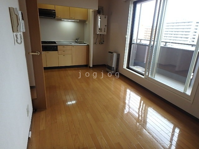 居室・リビング　同号室タイプ写真