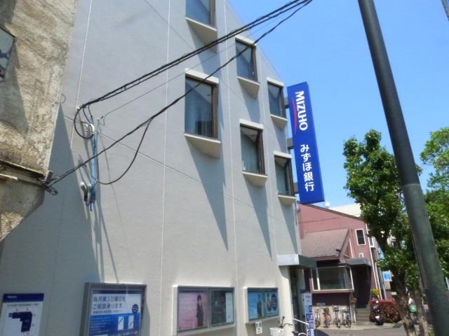 銀行　みずほ銀行　山本支店（銀行）まで300m