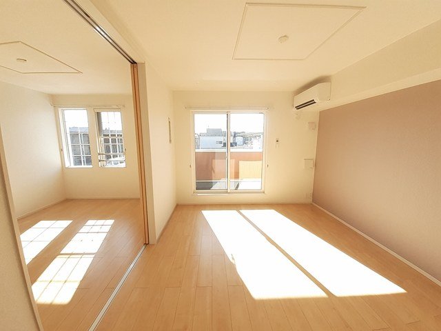 居室・リビング　ゆったりとしたリビングです