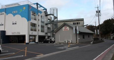 幼稚園・保育園　花園あおぞら保育園（幼稚園・保育園）まで297m