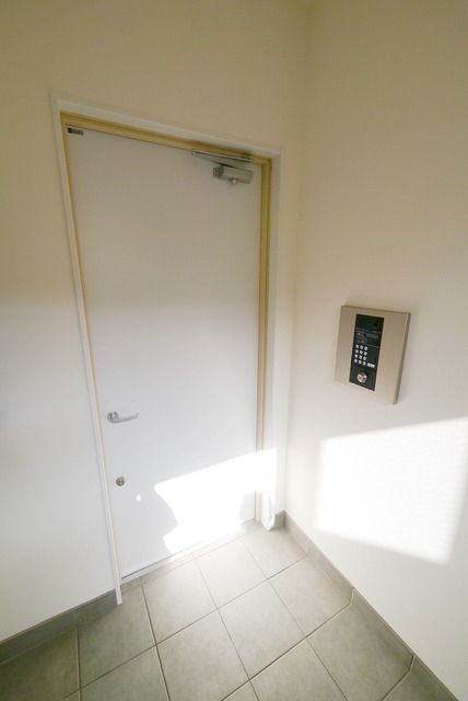 エントランス　オートロック