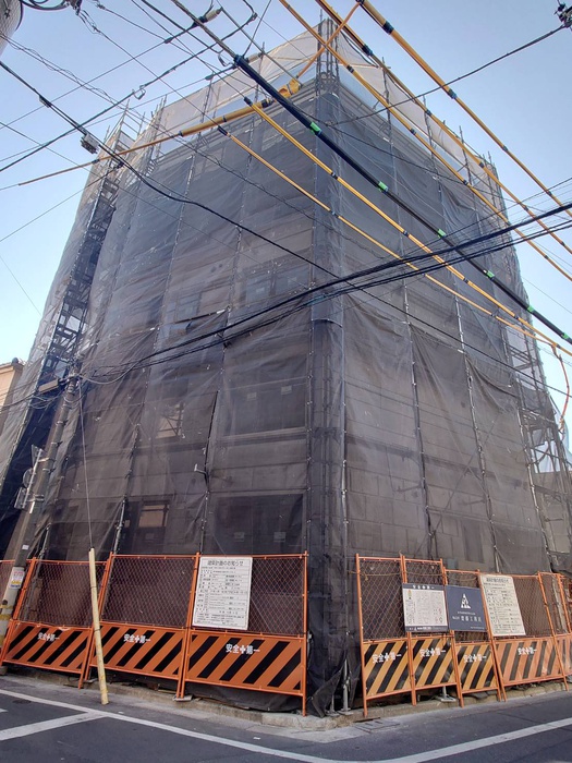 建物外観　建築中