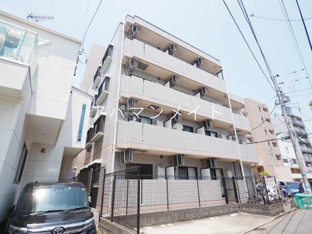 建物外観　安心のオートロック付き！