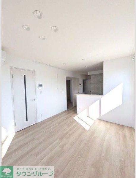 居室・リビング　★お問い合わせはタウンハウジング新百合ヶ丘店まで★