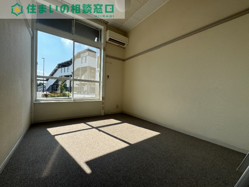 居室・リビング　同型