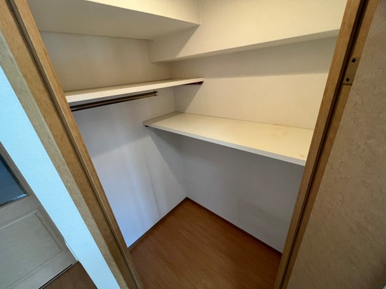 収納　※別部屋の写真です