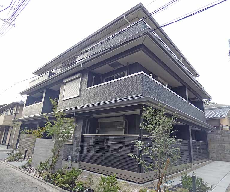 建物外観　特急停止駅にシャーメゾン登場！