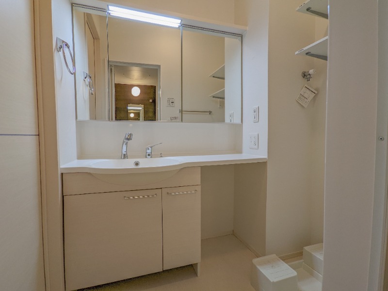 洗面設備　図面と現状に相違がある場合には現状を優先