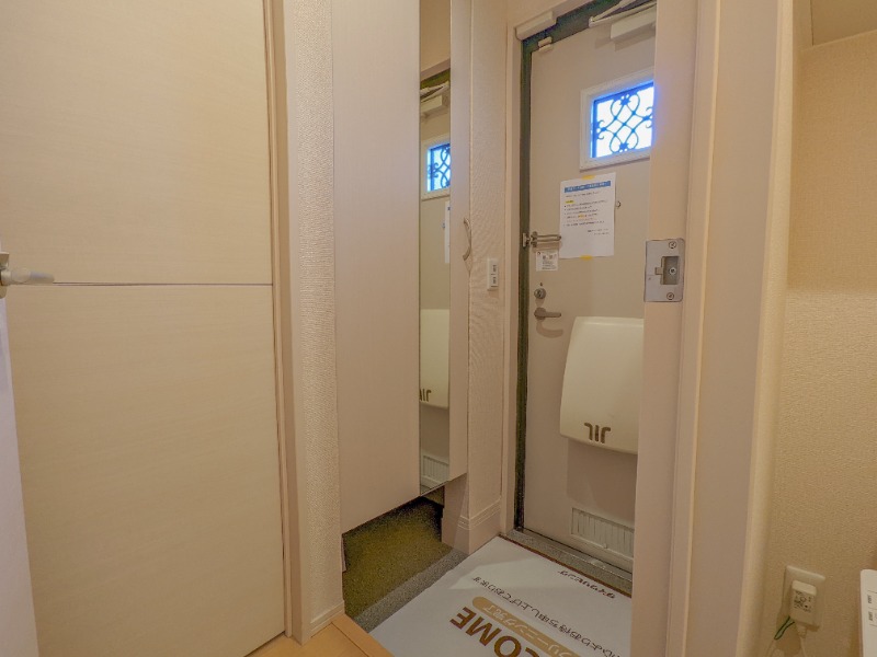 玄関　図面と現状に相違がある場合には現状を優先