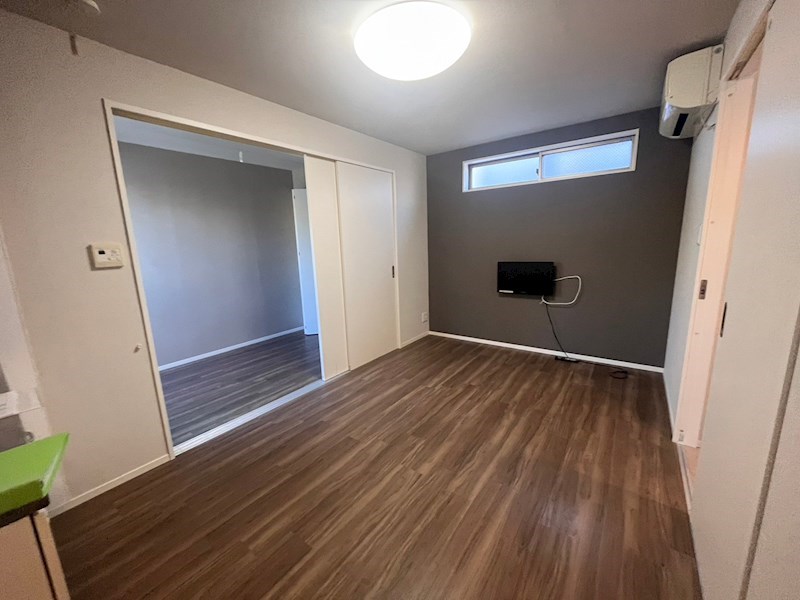 居室・リビング　203号室(2024.10.5撮影)