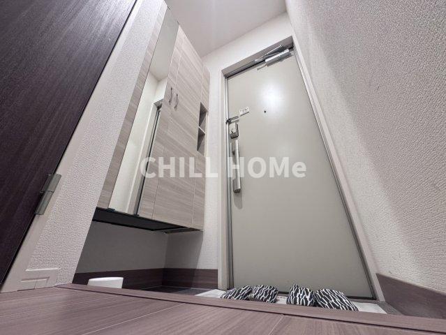 玄関　当社、チルホームのHPもご覧ください(^^)/物件情報多数♪