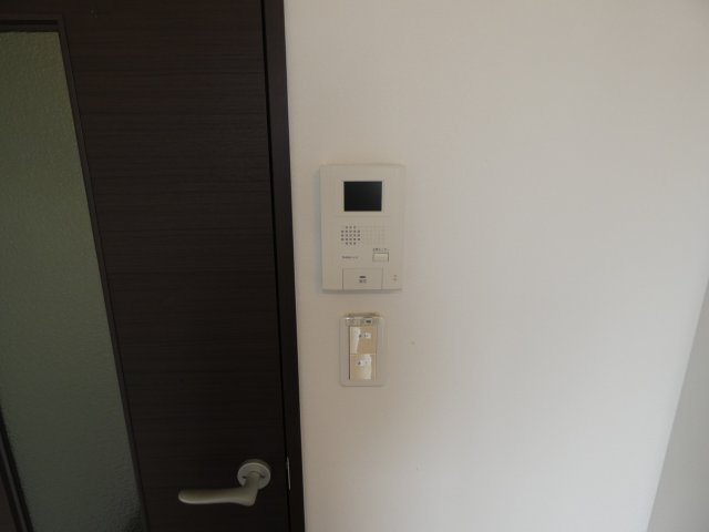 セキュリティ　モニター付きインターホンです