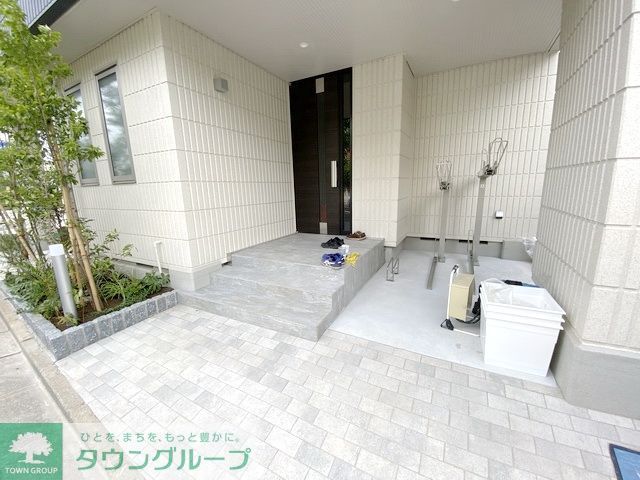 エントランス　エントランス